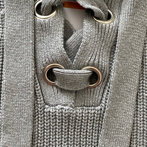 Michael Kors grommet lace-up front gray sweater - Picture 5 of 5